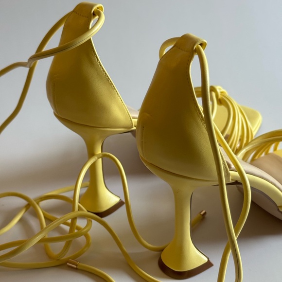 Heeled Sandals. Size US 9.5. Brand new. - Picture 11 of 13